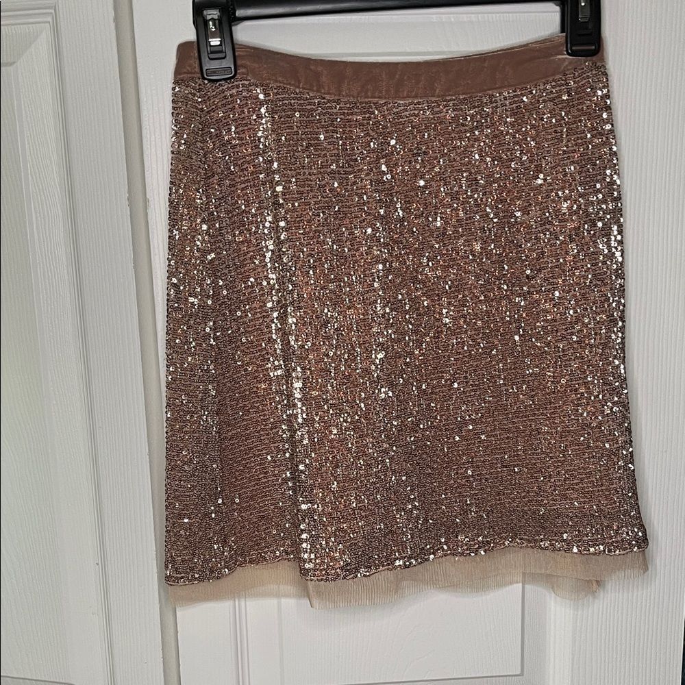 Free People Wild Child Rose Pink Sparkling Sequin Mini Skirt Velvet Waist Size 0